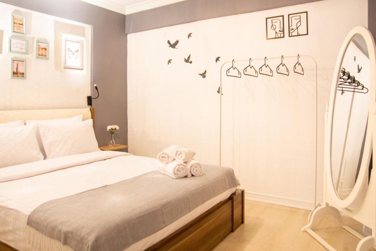 Amazing Flat Near The Coast With A Delightful Shared Terrace Close To Public Transportation In Karsiyaka İzmir Luaran gambar